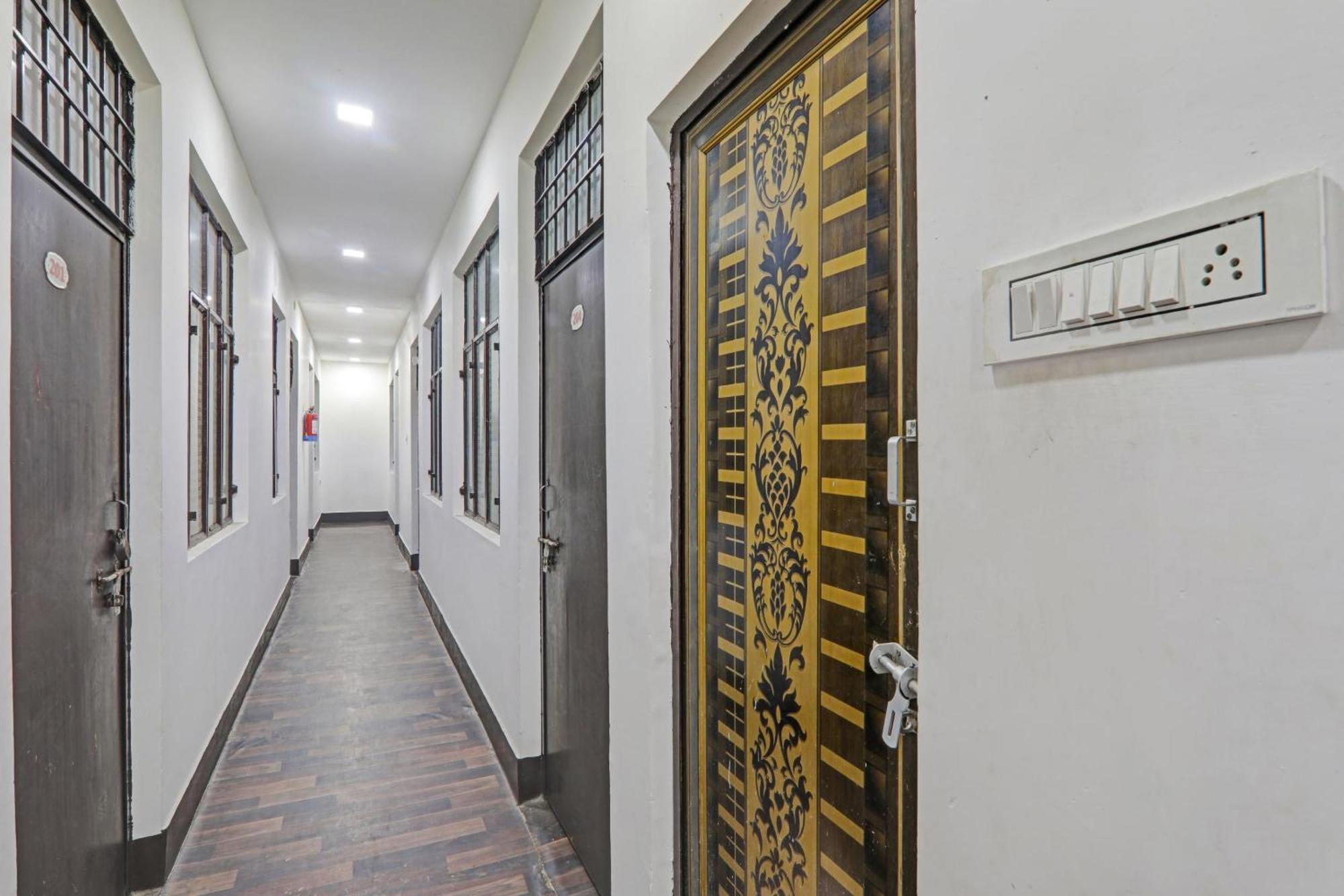 Hotel O New Pacifica Grand Near Phoenix United Lucknow Bagian luar foto